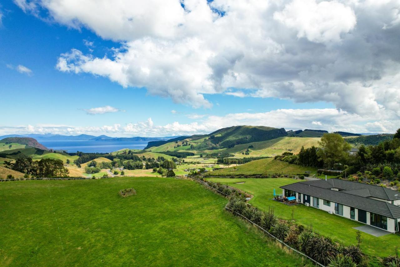 Hilltop Whakaipo Estate Taupo Luaran gambar